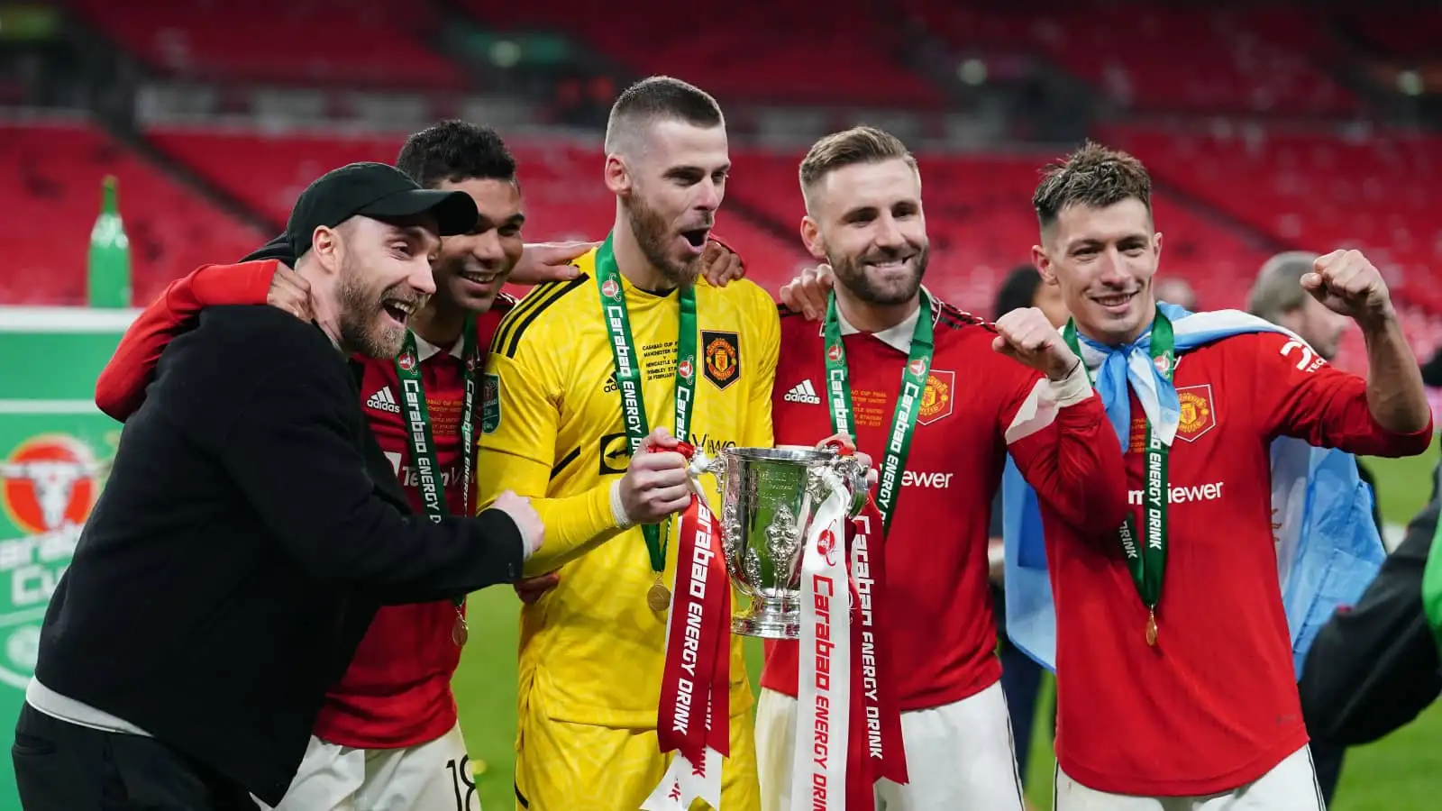 Man Utd get ‘serious’ for Champions League phenom who’d oust senior star Scholes knows isn’t right for Ten Hag
