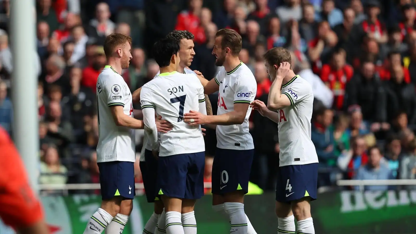 Tottenham blow top-four chance in defeat by Bournemouth