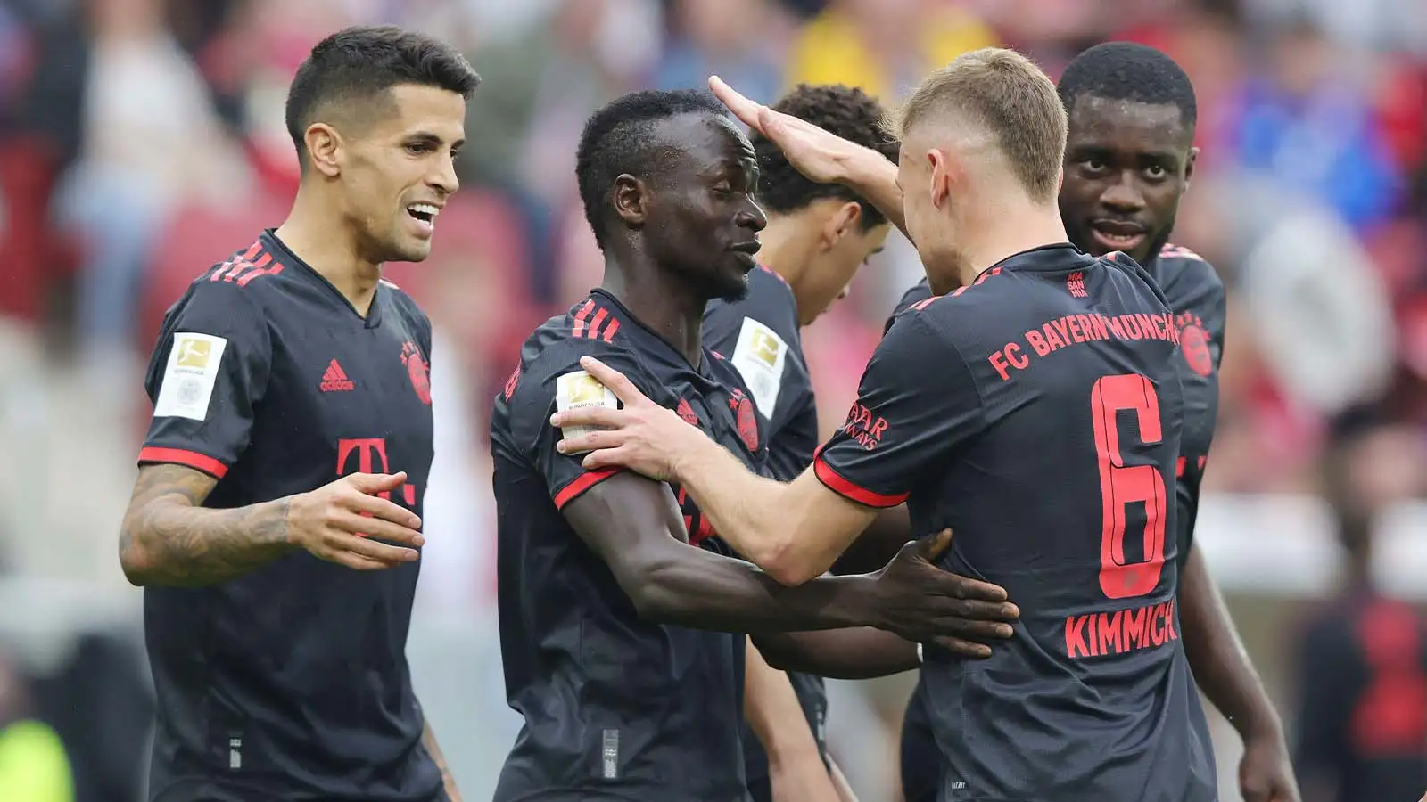 Bundesliga, season 2022/2023, FSV FSV FSV Mainz 05 - FC Bayern Munich Muenchen jubilation , goaljubel , gesture , gesture , FCB Sadio Mané , Mane , FCB Joshua Kimmich , FCB João Joao Cancelo