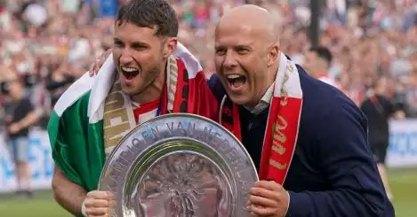 Feyenoord striker Santiago Gimenez and manager Arne Slot