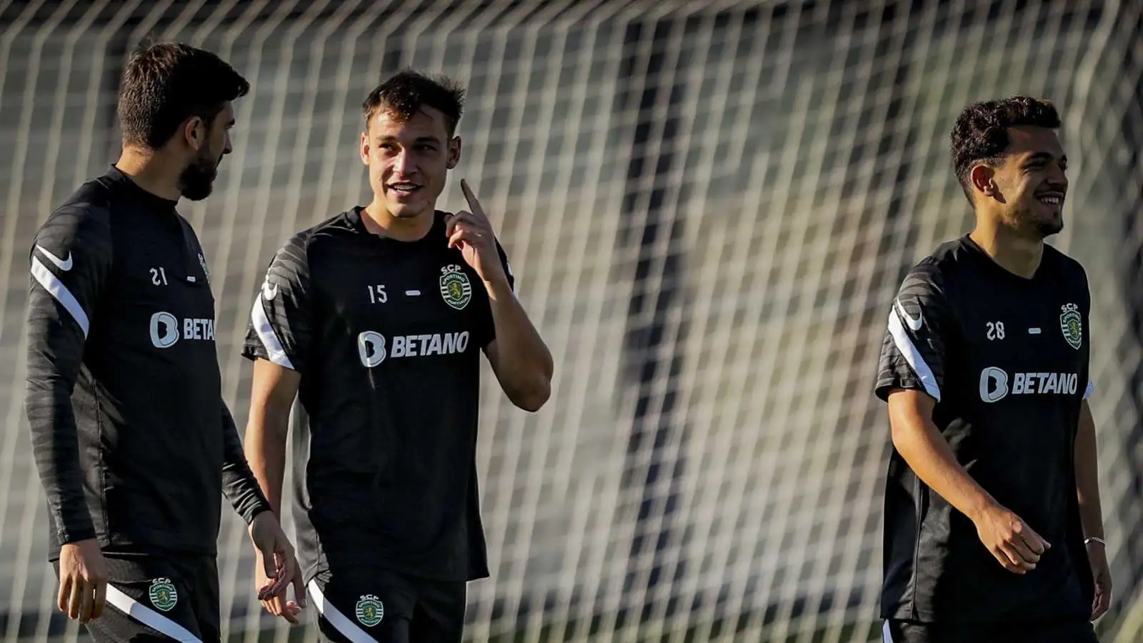 Tottenham, Aston Villa arm-wrestle over £69m sensation as Fabrizio Romano names new threat for midfield target