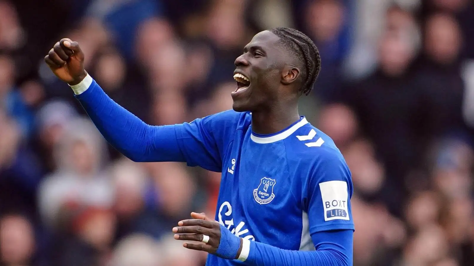 Amadou Onana of Everton celebrates