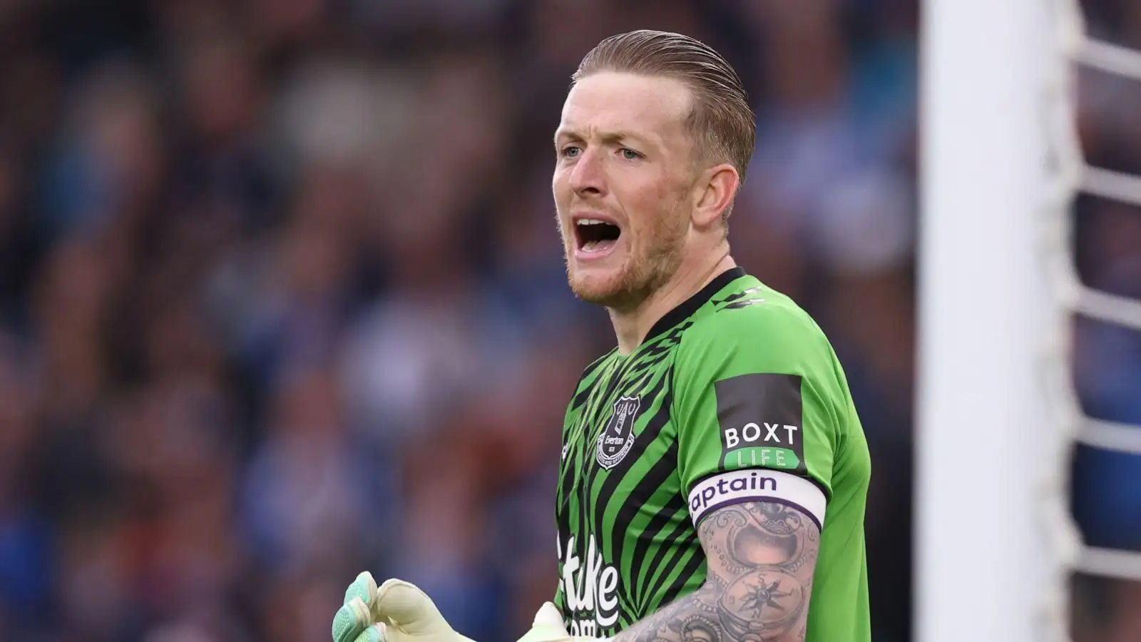 Vital Everton player Ten Hag rates gives final verdict on Man Utd switch; he is ‘excited’ for pre-season