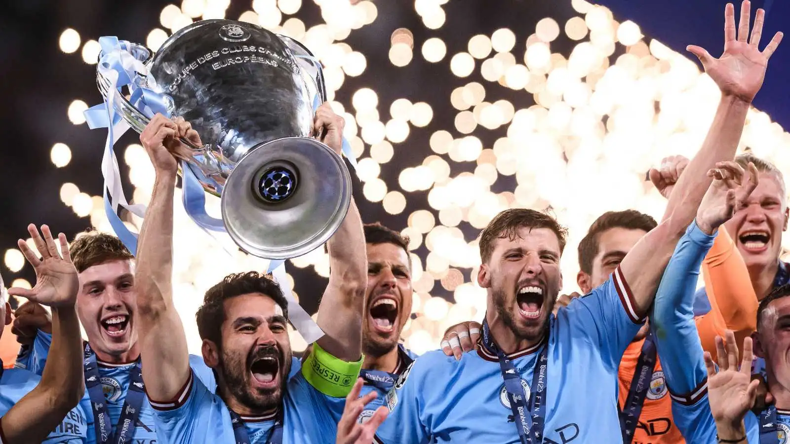 Arsenal transfers: Man City icon will decide future ‘on Tuesday’ with most likely destination named