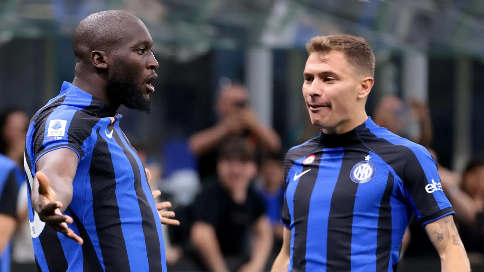 Milan, Italy. 27th May, 2023. Romelu Lukaku of FC Internazionale celebrates with team mate Nicolo Barella after scoring to give the side a 1-0 lead during the Serie A match at Giuseppe Meazza, Milan