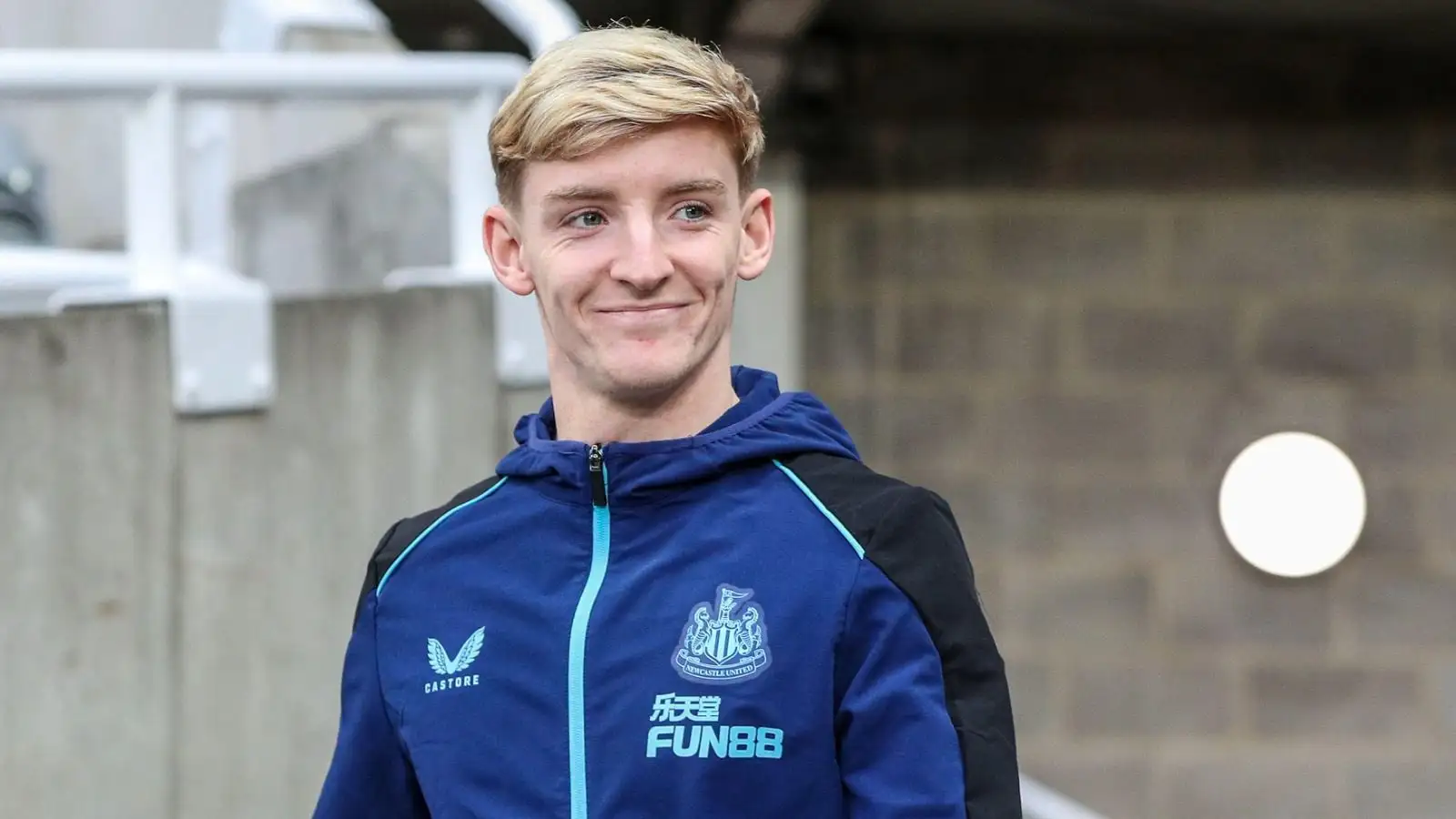 Top source reveals how Anthony Gordon to Liverpool CAN happen after green light granted