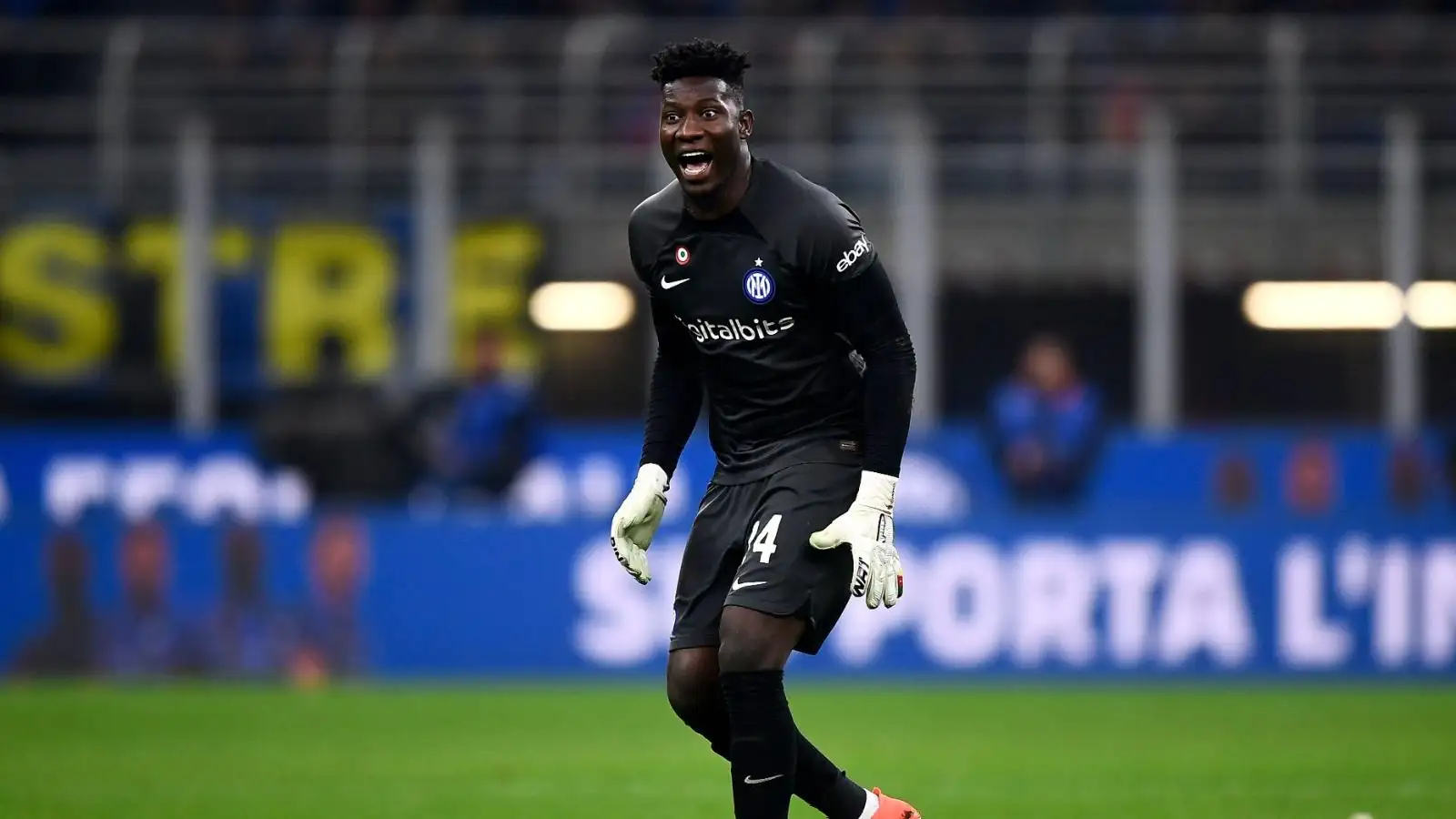 Manchester United-linked goalkeeper Andre Onana in action for Inter