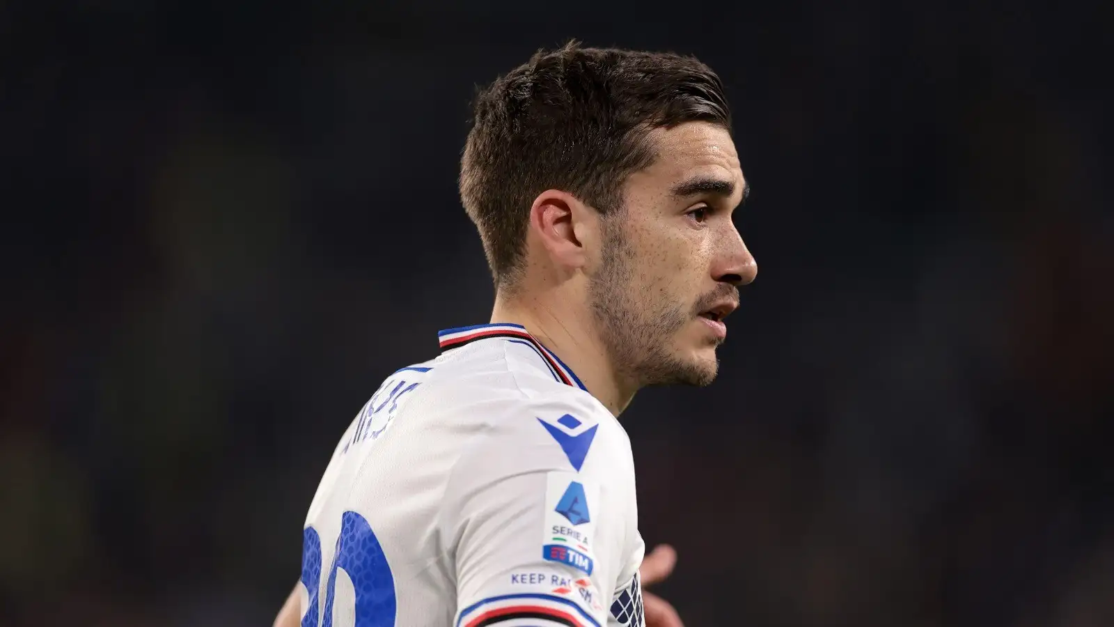 Harry Winks in action while on loan at Sampdoria