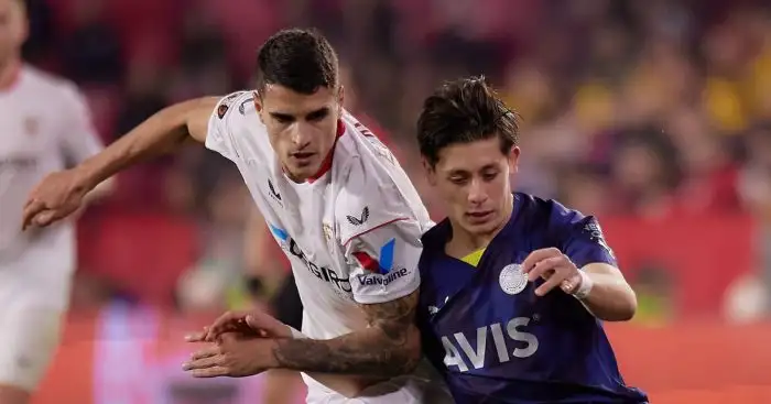 Arda Guler and Erik Lamela, Fenerbahce vs Sevilla