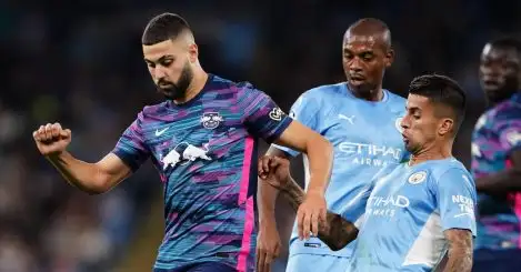 Man Utd incredibly ‘sabotage’ Man City transfer by submitting rival offer, as Liverpool and Chelsea also intensify interest