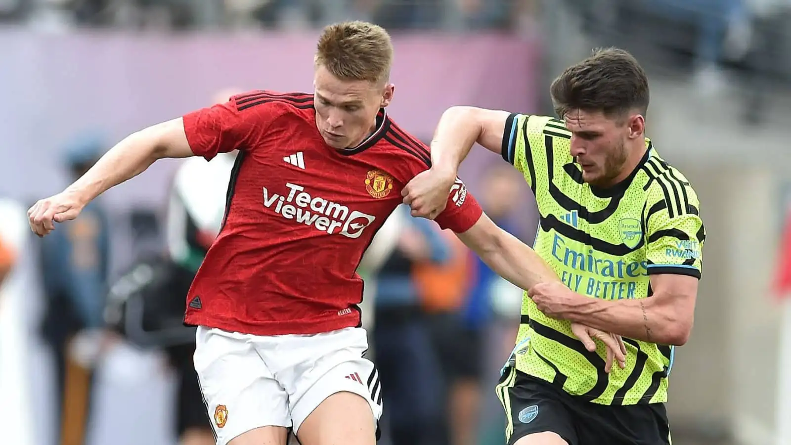 Man Utd midfield deal crumbles, as West Ham spy three alternatives and prepare new bid for England ace
