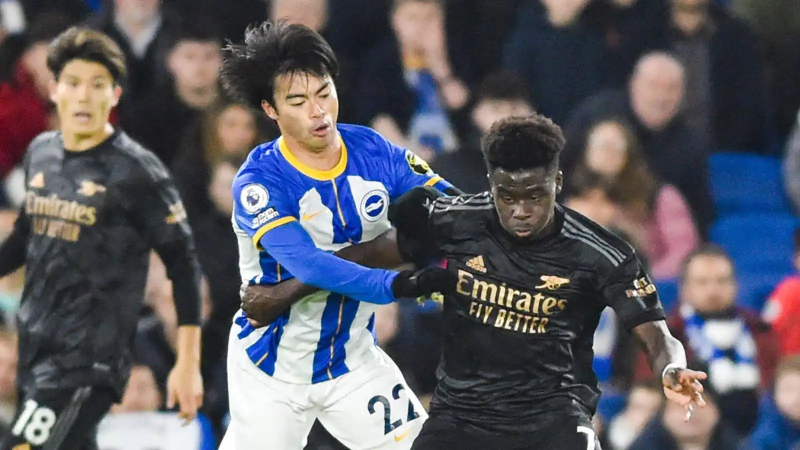 Brighton winger Kaoru Mitoma and Arsenal winger Bukayo Saka