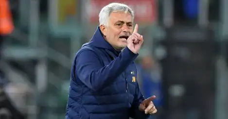 Mourinho to destroy Postecoglou striker plans as Tottenham target becomes ‘last-minute’ objective for Roma