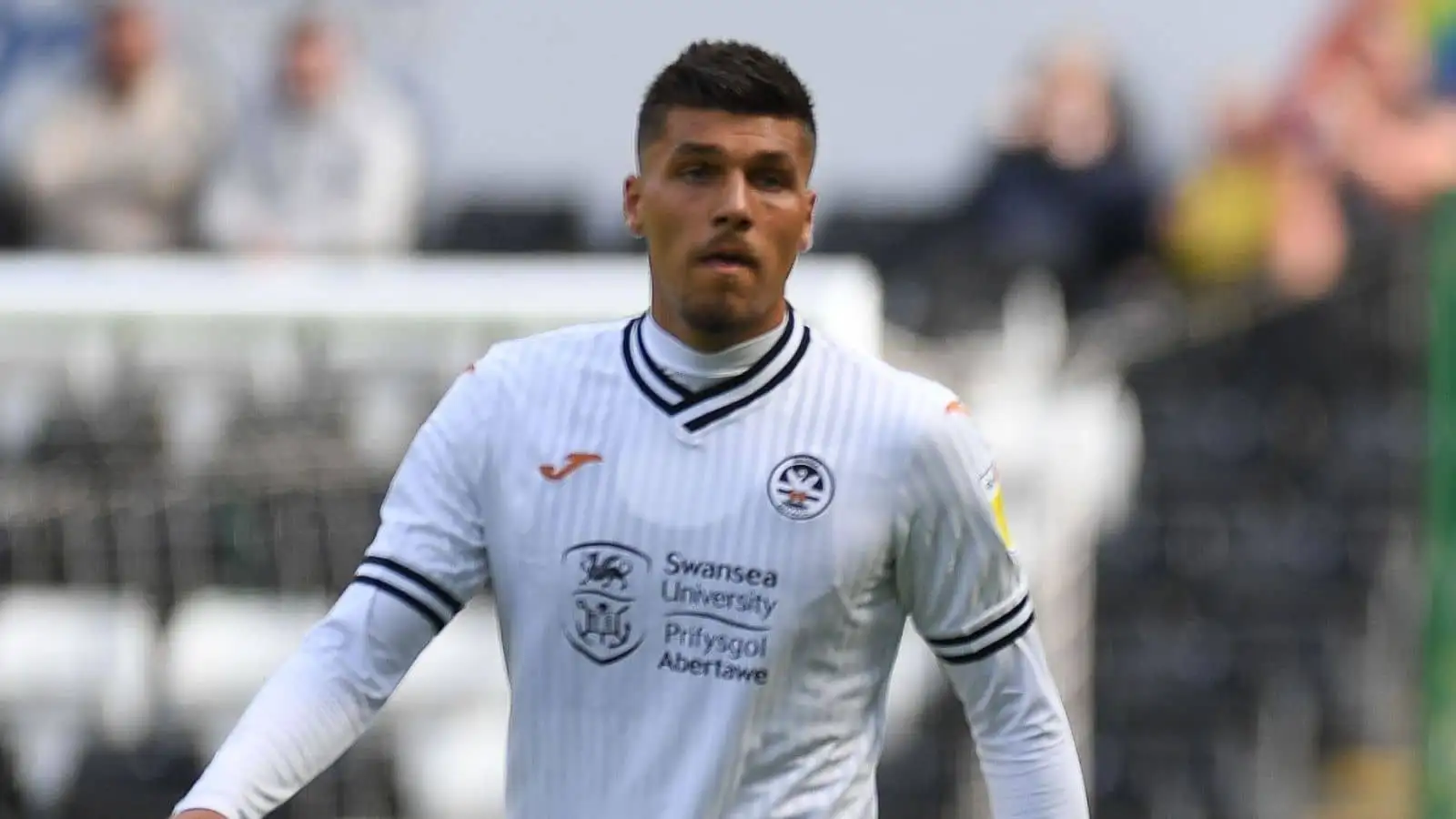 Farke in dreamland as Leeds ‘agree deal’ worth £12m for rampaging striker; rivals’ boss admits ‘I imagine he’ll be sold’