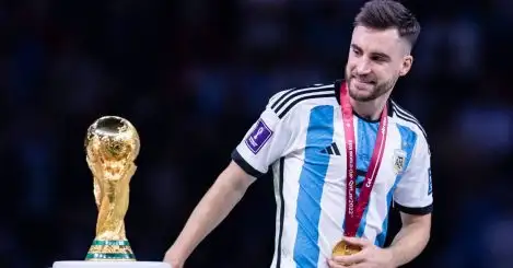 Man Utd accelerate signing of World Cup winner, as Ten Hag hedges his bets after Chelsea talks