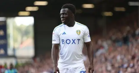 Everton maintain ‘active’ interest in Leeds winger; Toffees tipped to make fresh January bid