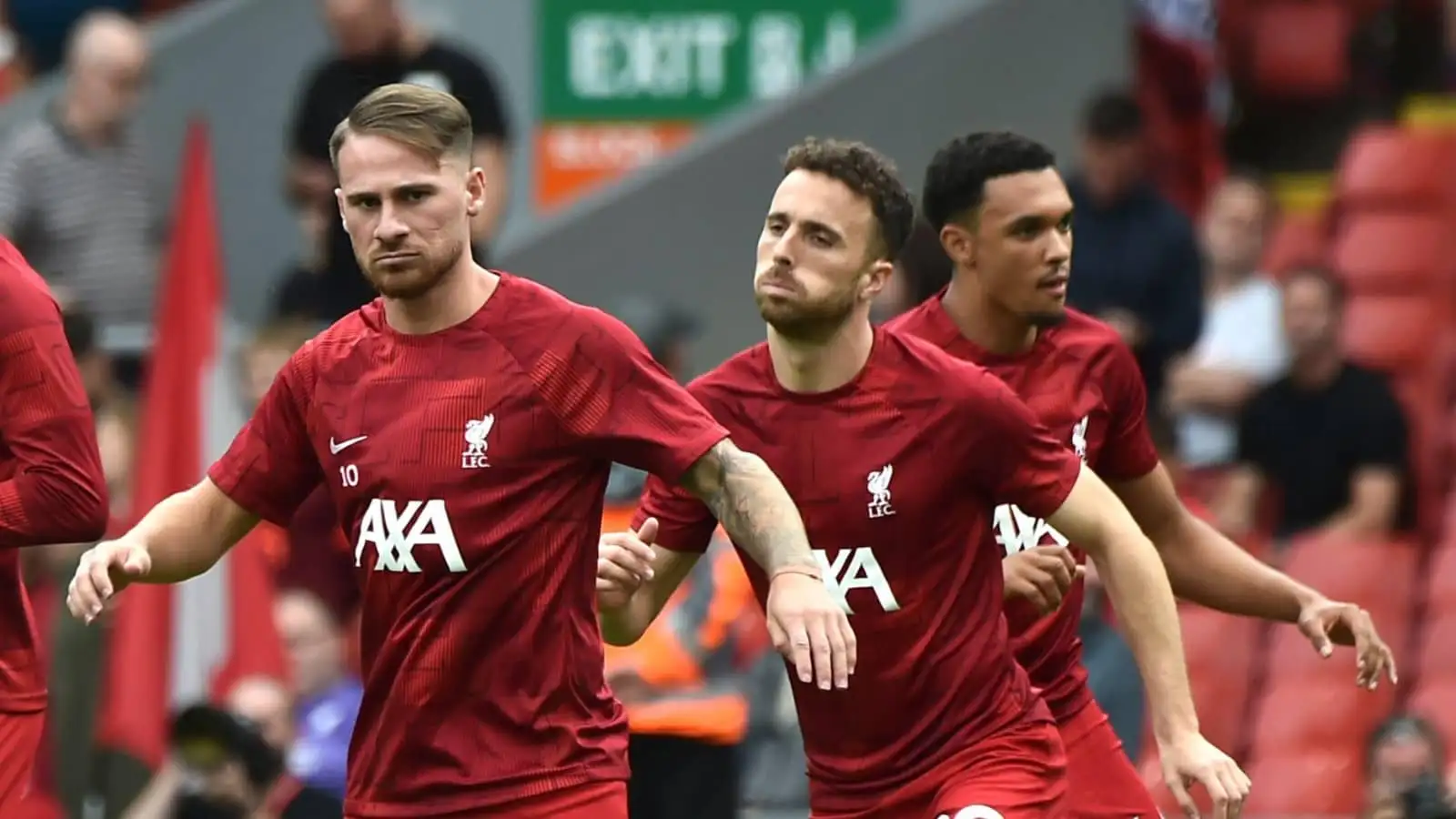 Klopp delight as top Liverpool star bats off positional concern with ‘super comfortable’ response