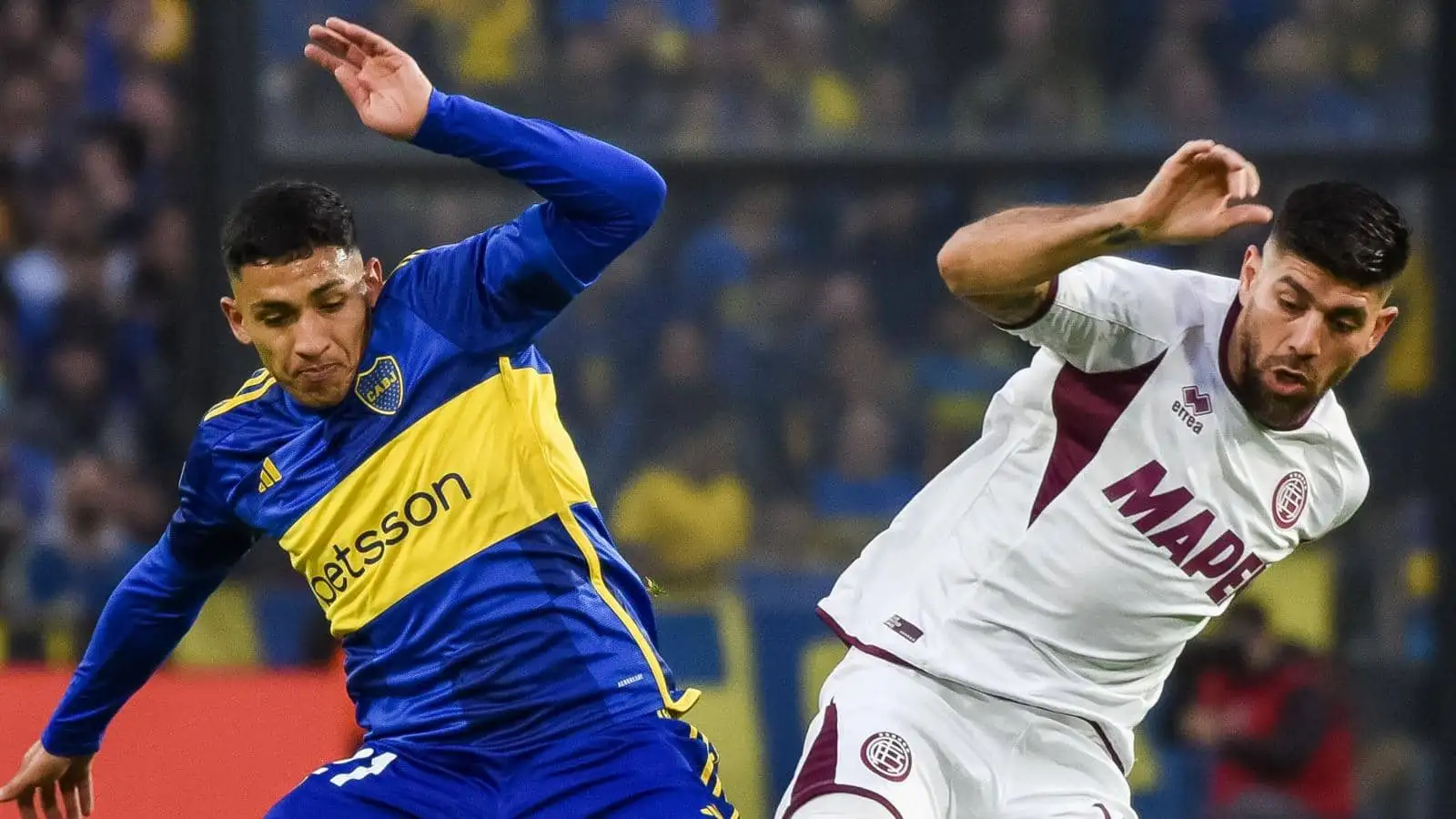 Boca Juniors midfielder Ezequiel Fernandez and Lanus forward Leandro Diaz