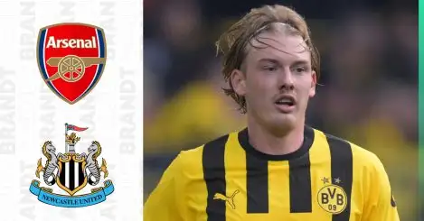 Julian Brandt next to the Arsenal and Newcastle badges