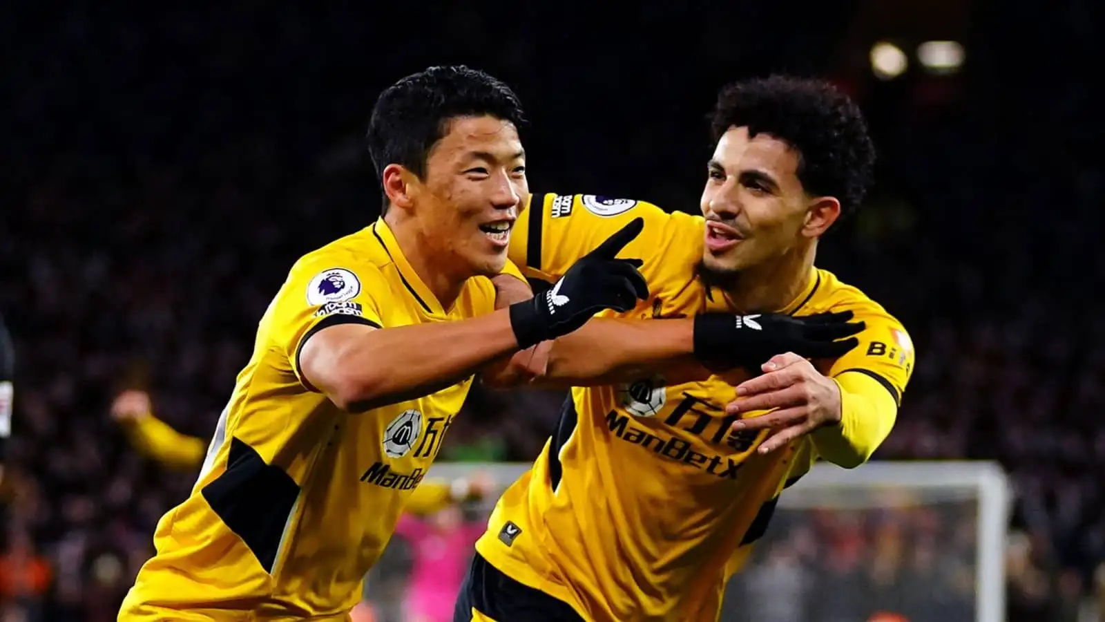 Pochettino moves to destroy Liverpool plans as Chelsea burst into race for highly rated Wolves star