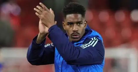 Junior Firpo ‘wants to leave’ Leeds United as loan exit develops, but two signings planned