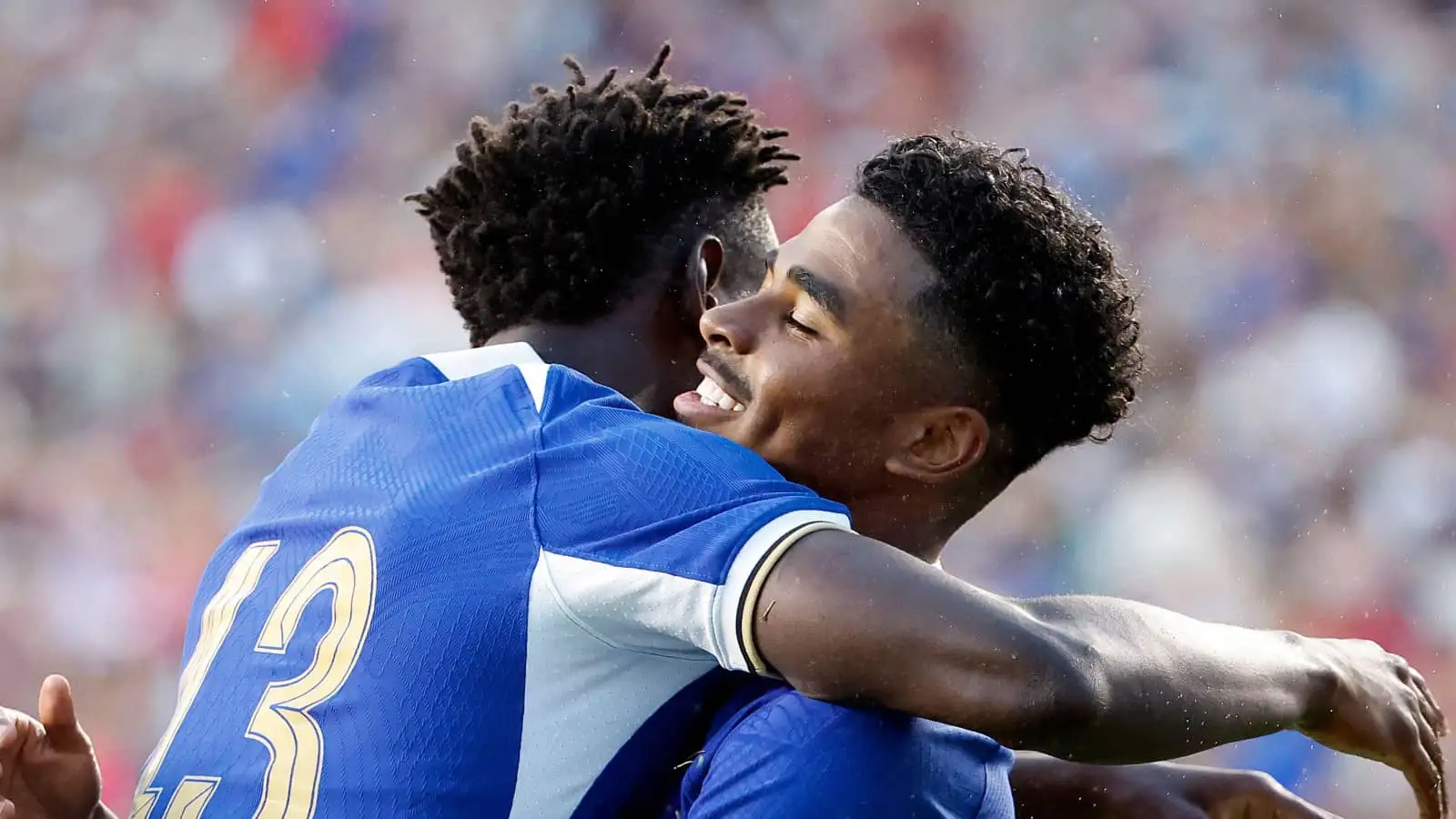 Chelsea man greenlights Borussia Dortmund move with talks progressing over January snare