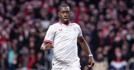 Napoli ditch interest in Tottenham, West Ham stars as Leicester man emerges as top midfield target