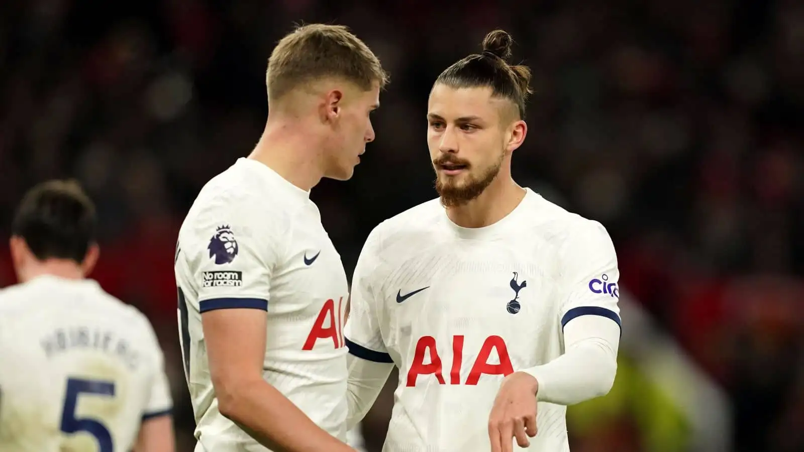 Eye-opening report reveals how Levy ensured Tottenham beat Bayern Munich to Dragusin signing