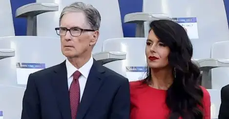 Liverpool principle owner John W. Henry with wife Linda Pizzuti