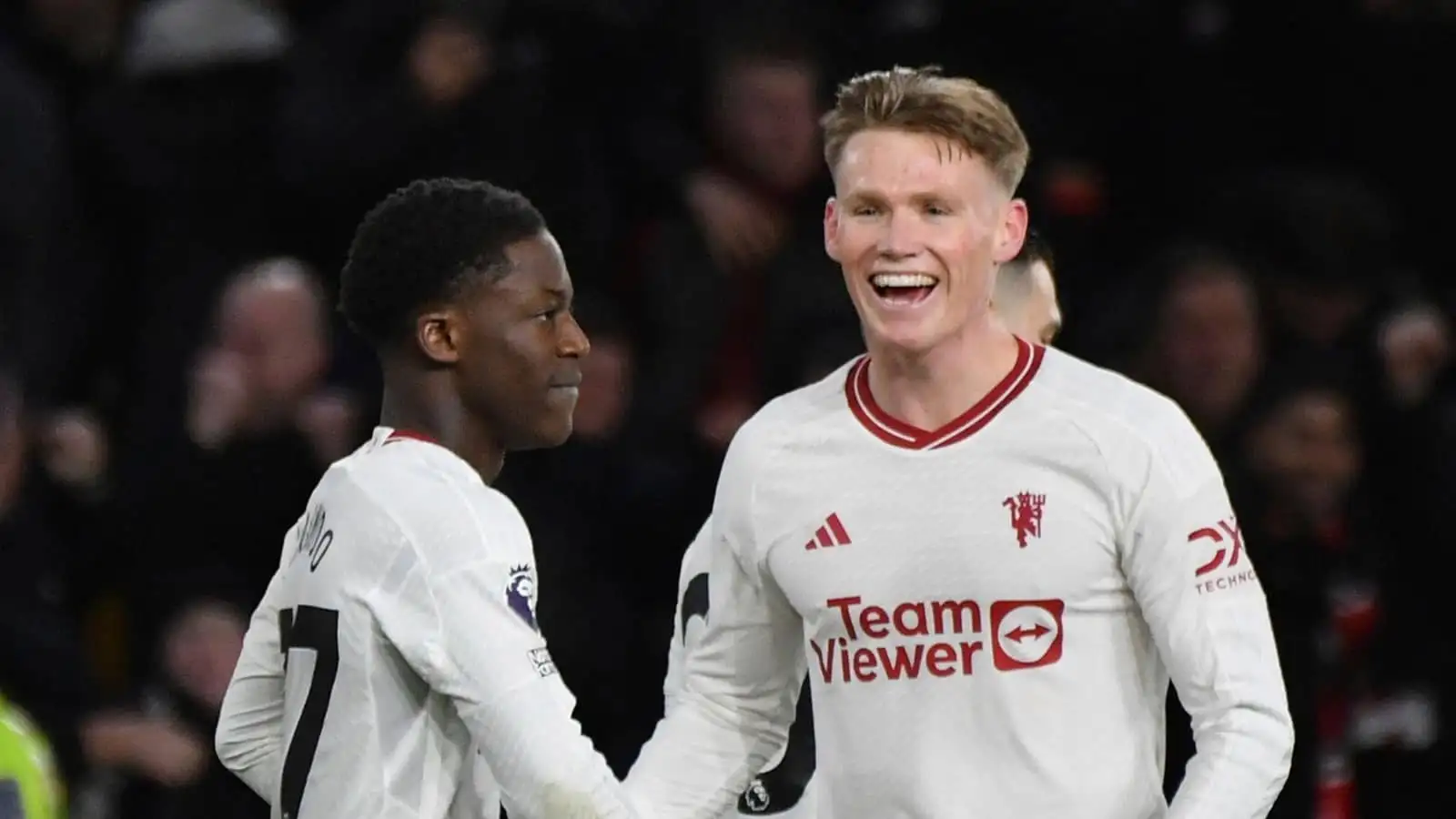 Fabrizio Romano reveals Man Utd ‘advancing’ in talks to reward vital midfielder with new contract