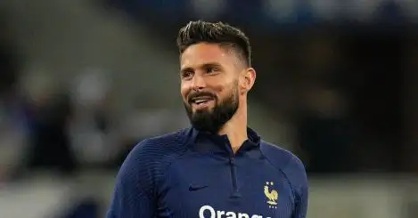 LAFC accelerate pursuit of Olivier Giroud as Fabrizio Romano details ‘formal’ bid and rival interest