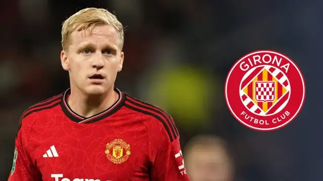 Former Man Utd midfielder Donny van de Beek, Girona badge