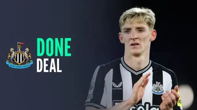 Anthony Gordon has agreed a Newcastle contract extension