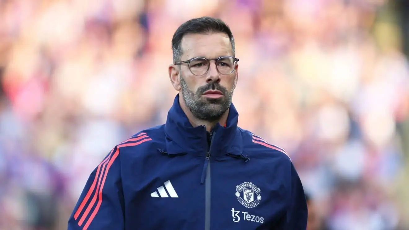 Man Utd news: Van Nistelrooy on verge of Premier League job as Bundesliga talks fail