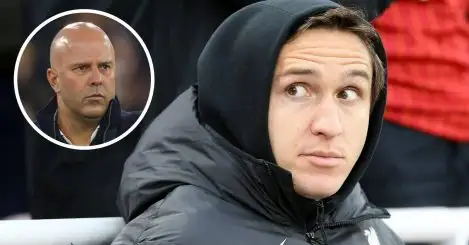 Liverpool seal Chiesa fate with Slot ‘never convinced’ but elite manager keen on rescue mission