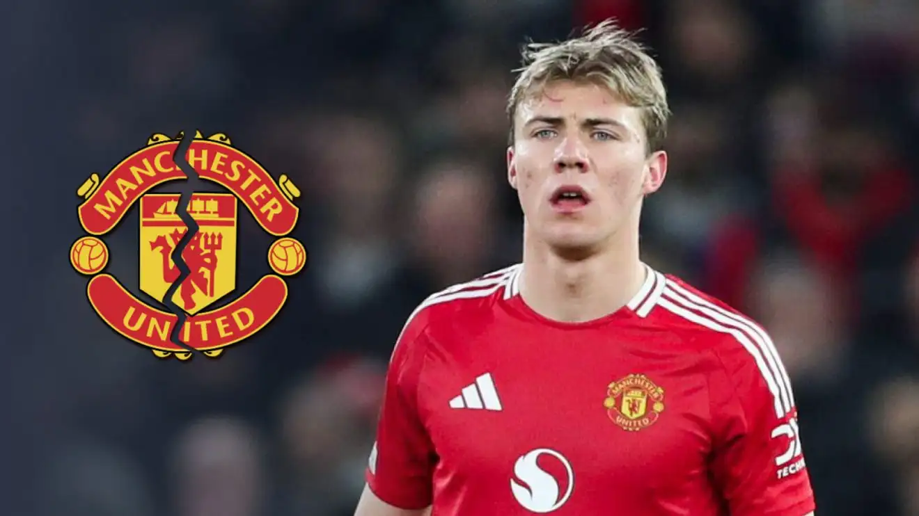 Rasmus Hojlund with a torn in half Manchester United badge Rasmus Hojlund with a torn in half Manchester United badge