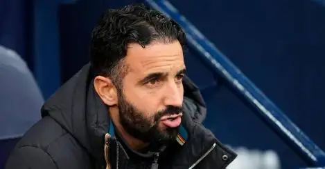 Barcelona plan to raid Man Utd for Gavi replacement in transfer which would suit star – report
