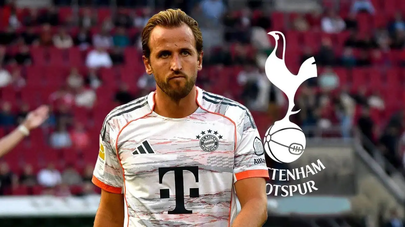 Bayern Munich star Harry Kane with a Tottenham badge Bayern Munich star Harry Kane with a Tottenham badge