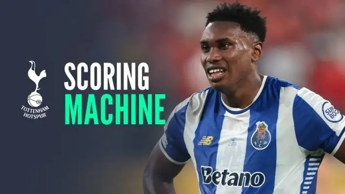 Samu Aghehowa Porto striker