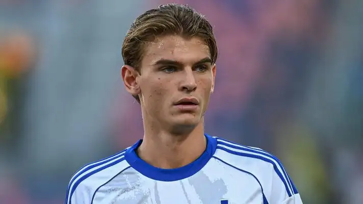 Arsenal target Nico Paz, who wants to join Real Madrid from Como next summer - copyright TEAMtalk