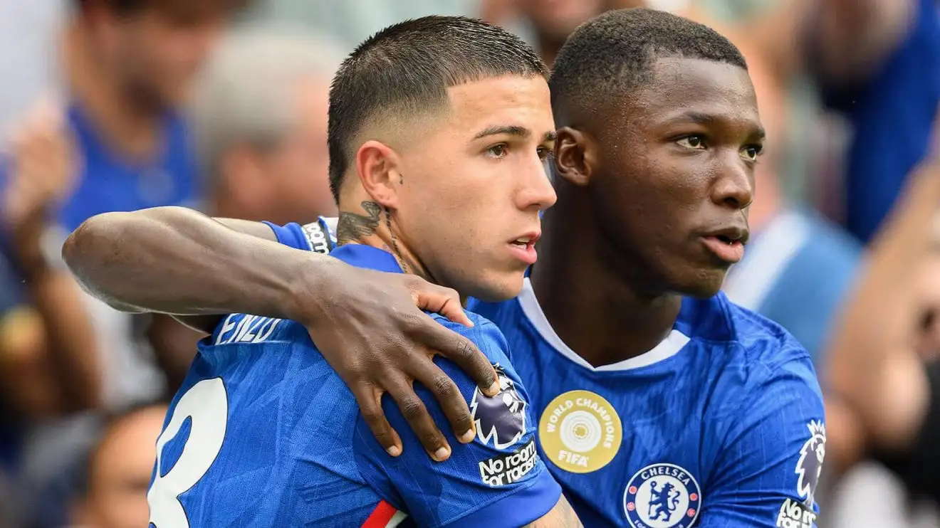 Bộ đôi Chelsea Enzo Fernandex và Moises Caicedo - bản quyền thuộc về TEAMtalk