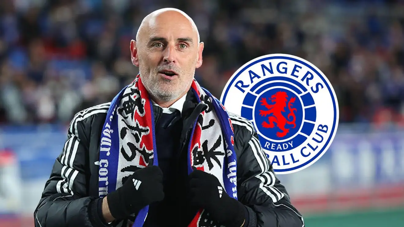 Kevin Muscat with Rangers badge Kevin Muscat with Rangers badge