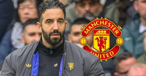 Man Utd told to adandon trio of top midfield targets and ‘sign the one player they need’ instead