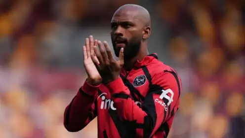 Man Utd rival Arsenal for deadly €80m striker as Romano confirms ‘aggressive’ move