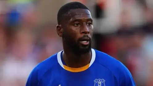 Everton make decision on selling fan favourite as £26m star eyes Serie A switch