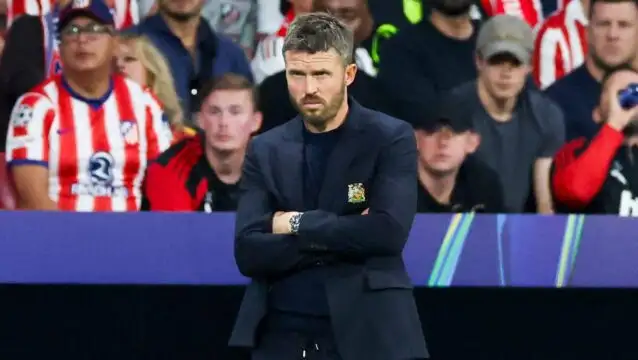 Michael Carrick sack: Man Utd told to make huge call after Atletico loss – ‘Leeds will be licking their lips’