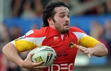 Baile signs new Catalans deal