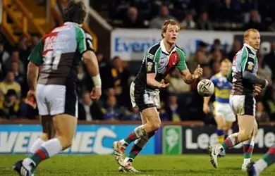 Howell signs Harlequins extension