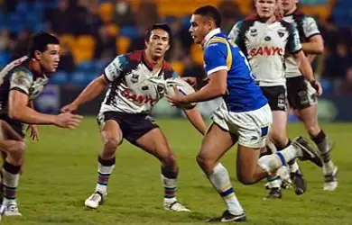 Hull extend Broughton deal