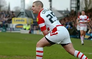 Widnes sign Coyle